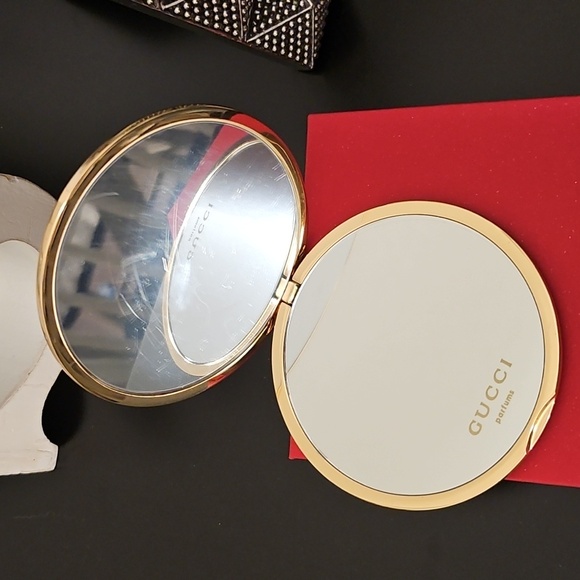 Limited Edition Gucci Compact Mirror - Picture 3 of 4